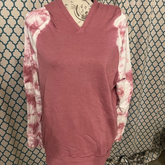 Pink tie-dyed sweatshirt with hoodie size large - Picture 4 of 10